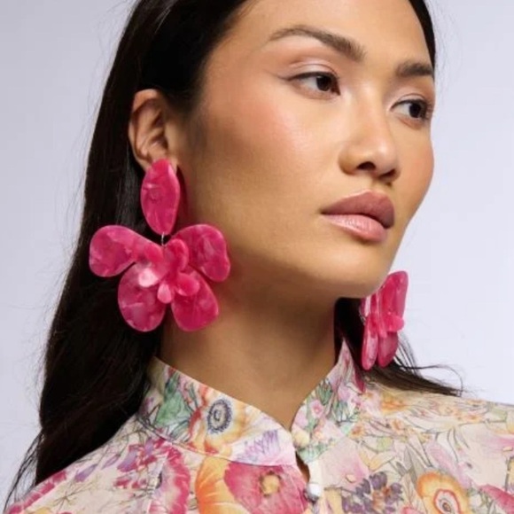 Pink Kiki Flower Oversized Earrings - Picture 3 of 13